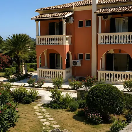 بيت ضيافة Bright 2br Kitchenette Pool 3